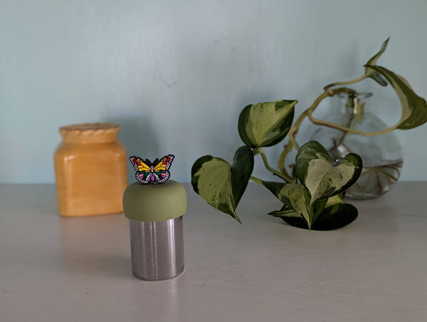 Butterfly | Floating Tea Steeper | Green Base | Rainbow