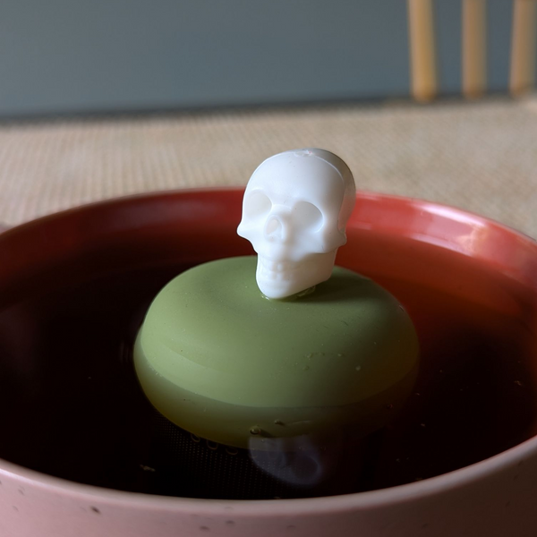 White Skull | Floating Tea Infuser | Green Base | White