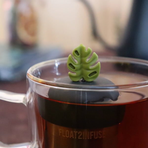 Monstera Leaf | Floating Tea Infuser |Black Base |Army Green