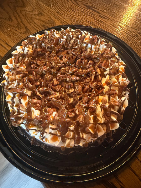 Gluten Free 8” Single Layer Cakes (Can be Dairy free and vegan) (cannot be shipped)