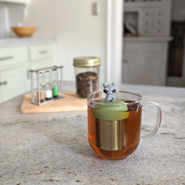 Racoon | Floating Tea Steeper | Green Base | Grey Racoon