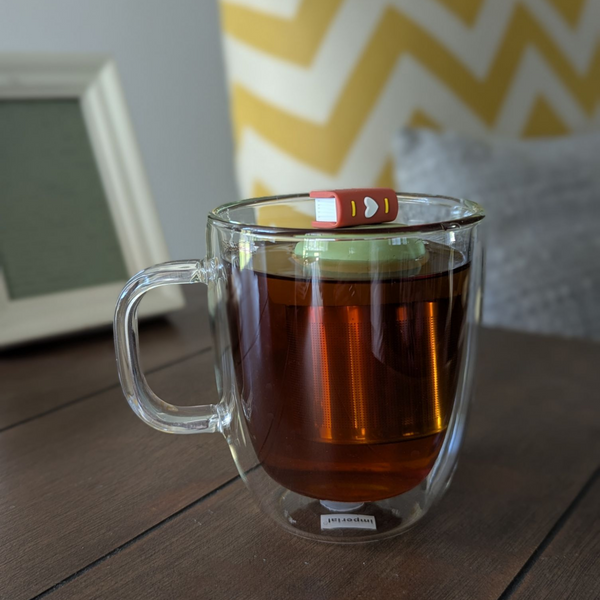 Brown Book | Floating Tea Steeper | Green Base | White Heart