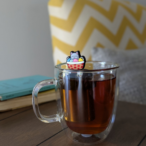 Cat Knitting | Floating Tea Steeper | Grey Base | Multicolor