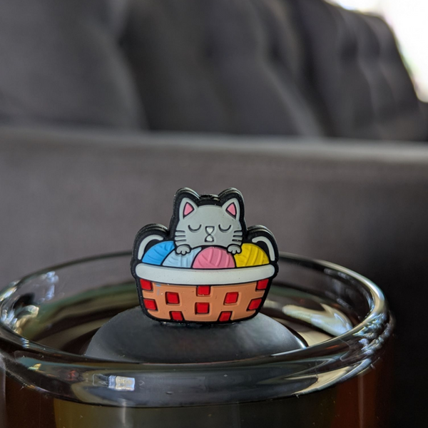 Cat Knitting | Floating Tea Steeper | Grey Base | Multicolor