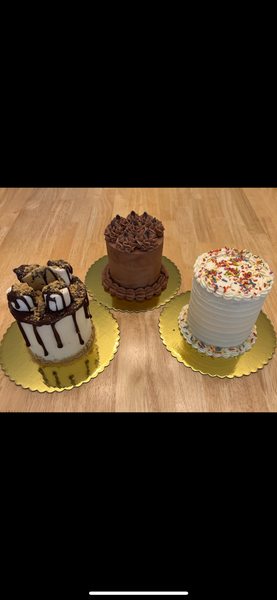 Gluten Free Cakes (Can be Dairy free and vegan) (cannot be shipped)